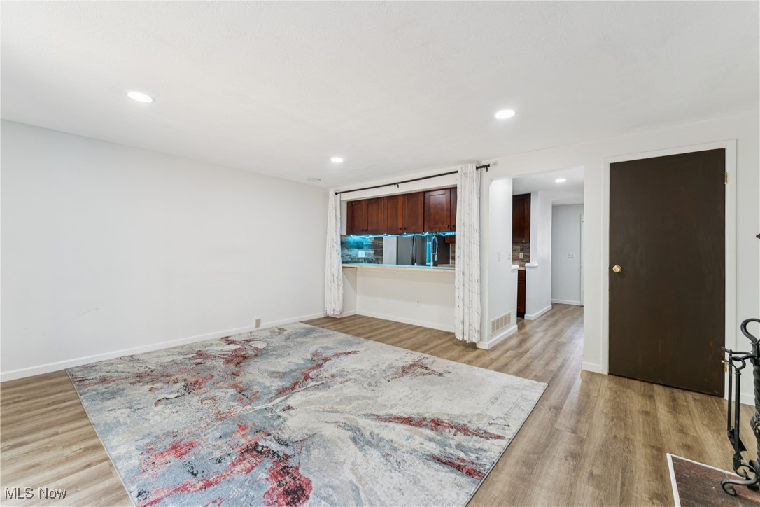 9618 E Idlewood Drive Twinsburg OH 44087