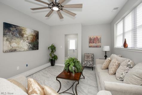 3142 E 135 Cleveland OH 44120