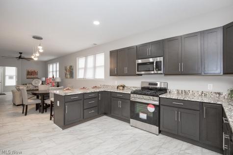 3142 E 135 Cleveland OH 44120