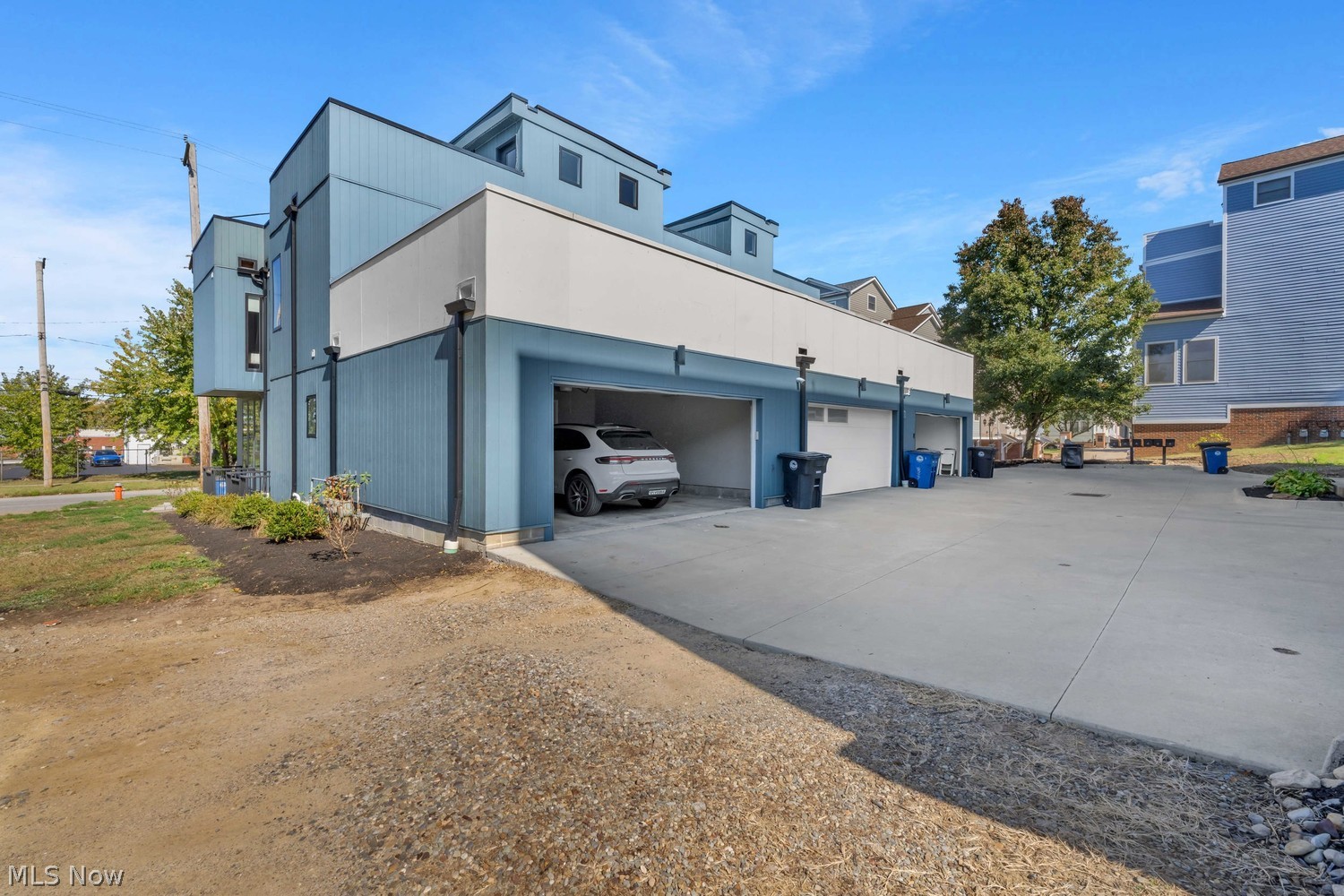 5509 Herman Avenue Cleveland OH 44102