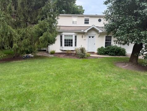 691 S Point Trail Berea OH 44017