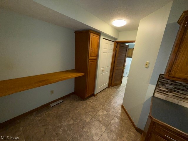 691 S Point Trail Berea OH 44017