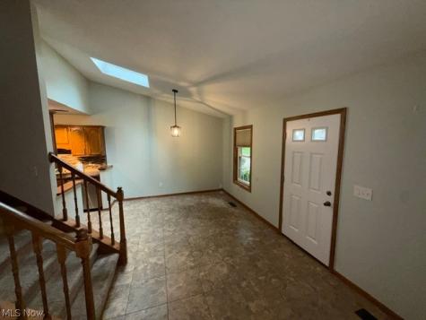 691 S Point Trail Berea OH 44017