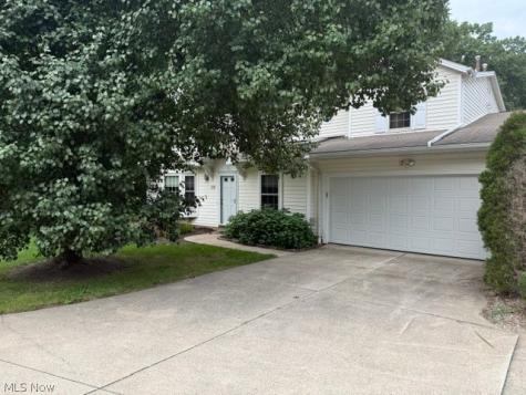 691 S Point Trail Berea OH 44017