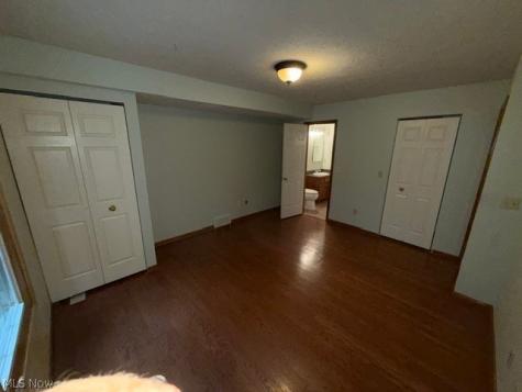 691 S Point Trail Berea OH 44017