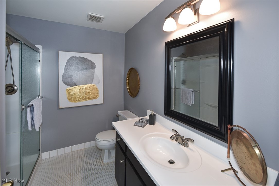 1851 King James Parkway Westlake OH 44145