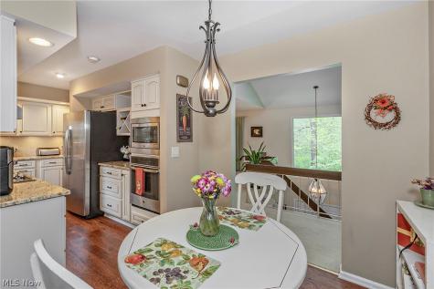 1936 Hemlock Drive Kent OH 44240