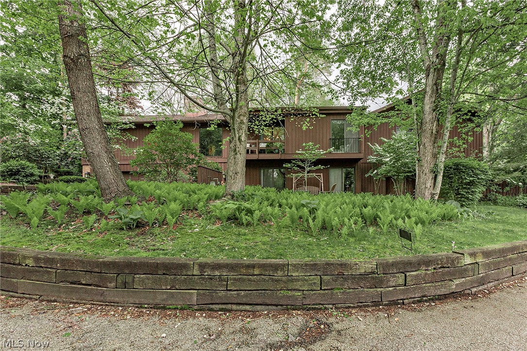 1936 Hemlock Drive Kent OH 44240
