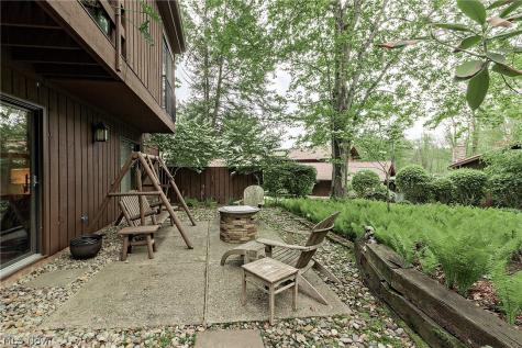 1936 Hemlock Drive Kent OH 44240