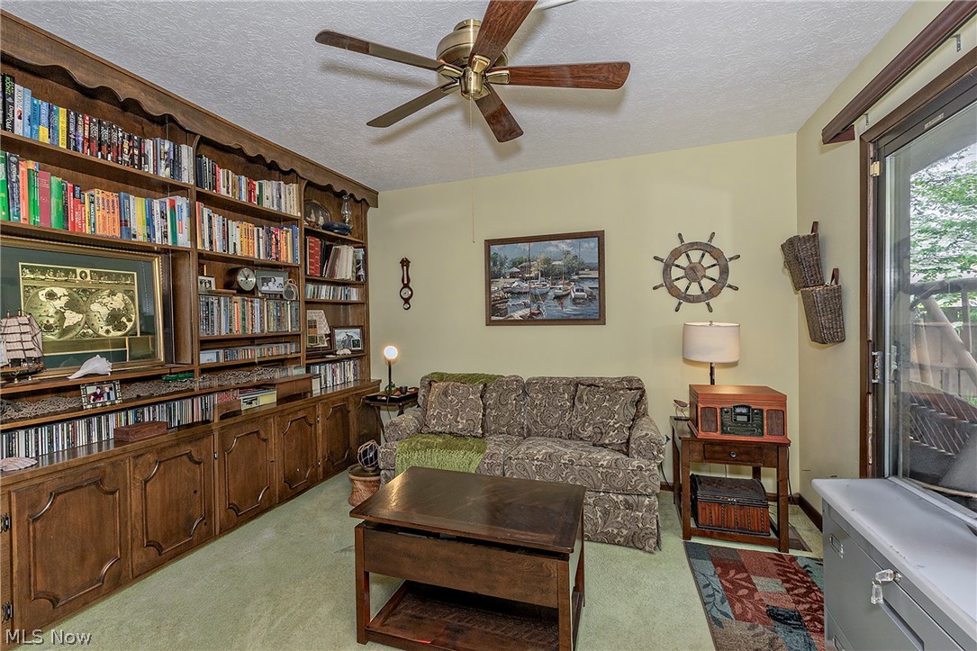1936 Hemlock Drive Kent OH 44240