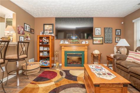 13667 Woodcroft Trace North Royalton OH 44133