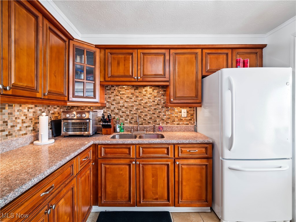 10301 Lake Avenue Cleveland OH 44102