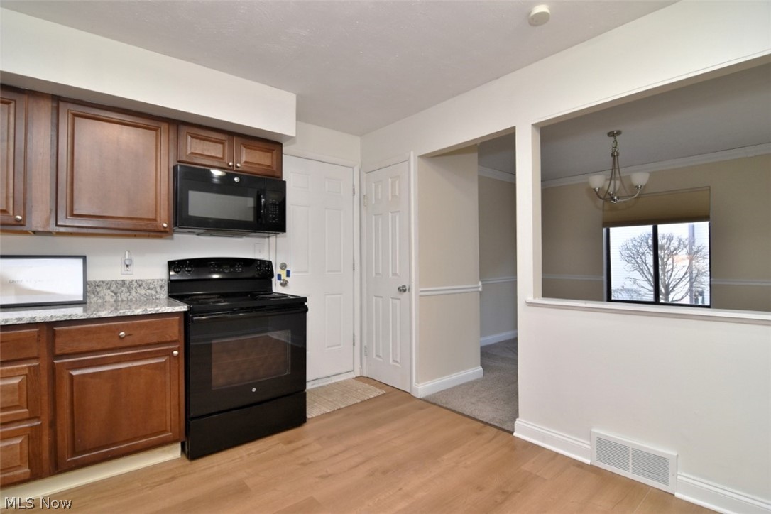 32623 Jefferson Drive Solon OH 44139