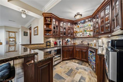 39487 Tudor Drive Willoughby OH 44094