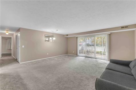 2960 S Bay Drive Westlake OH 44145