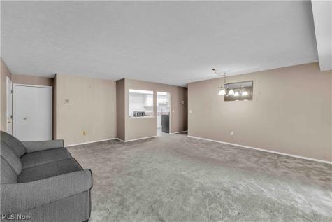 2960 S Bay Drive Westlake OH 44145