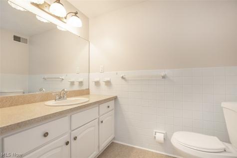 10429 N Church Drive Parma Heights OH 44130