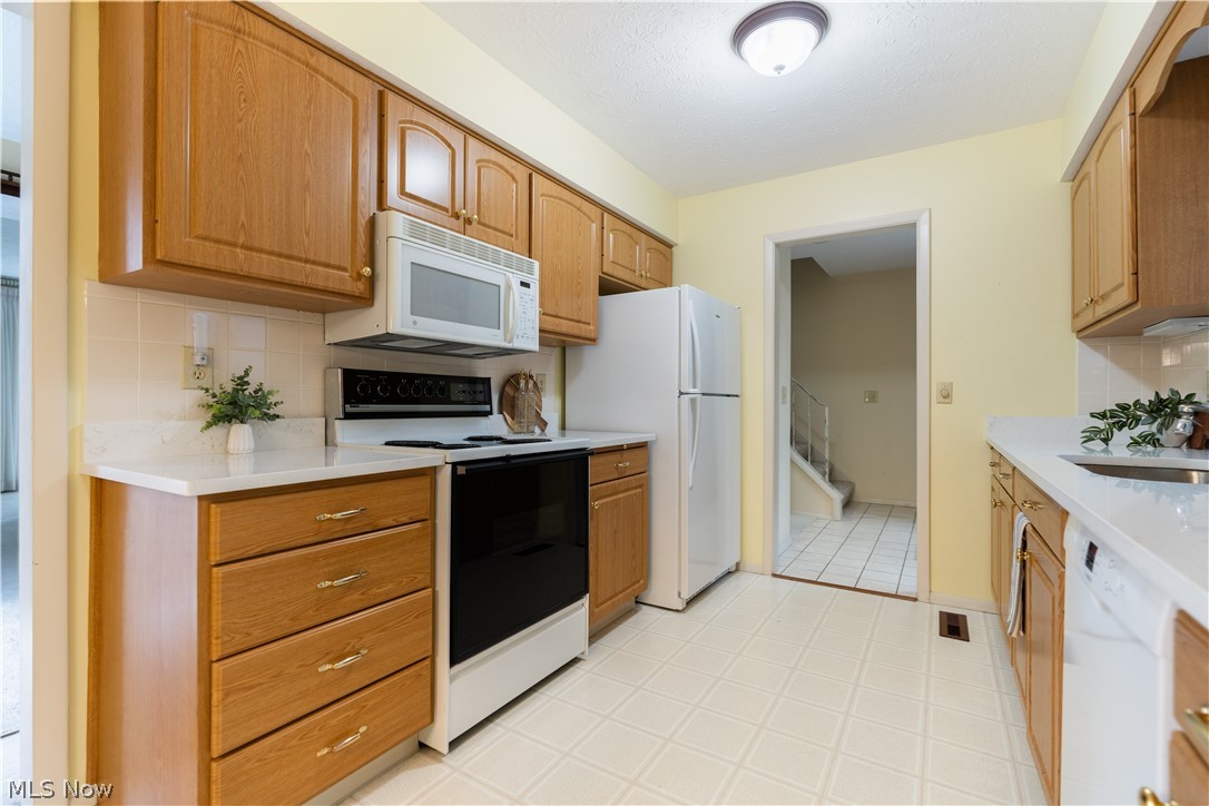 19281 Idlewood Trail Strongsville OH 44149