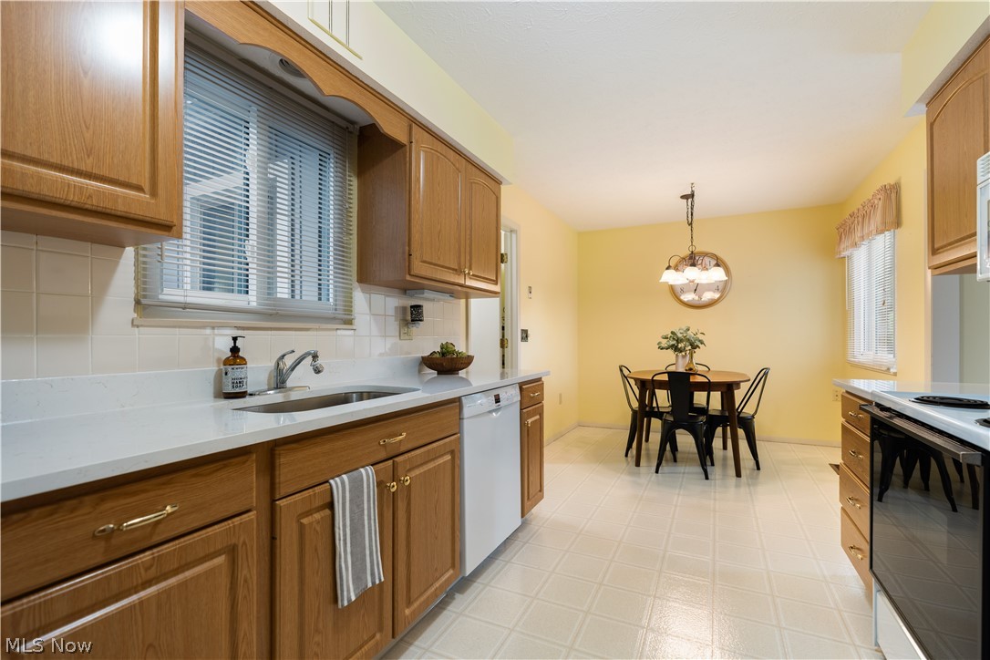 19281 Idlewood Trail Strongsville OH 44149