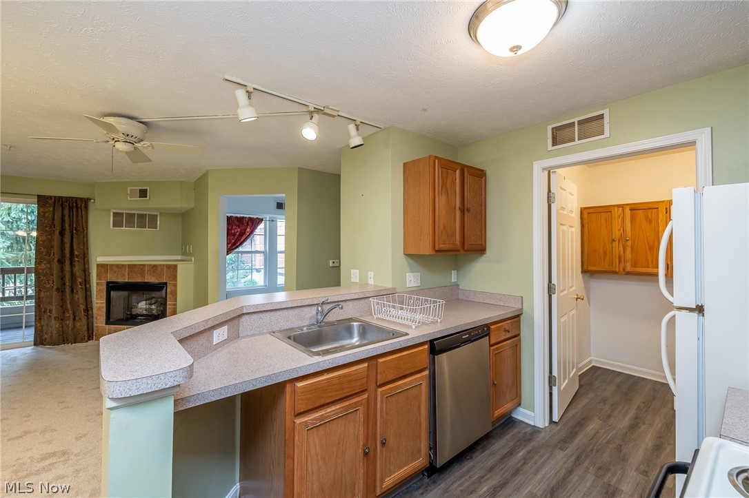 23004 Chandlers Lane Olmsted Falls OH 44138