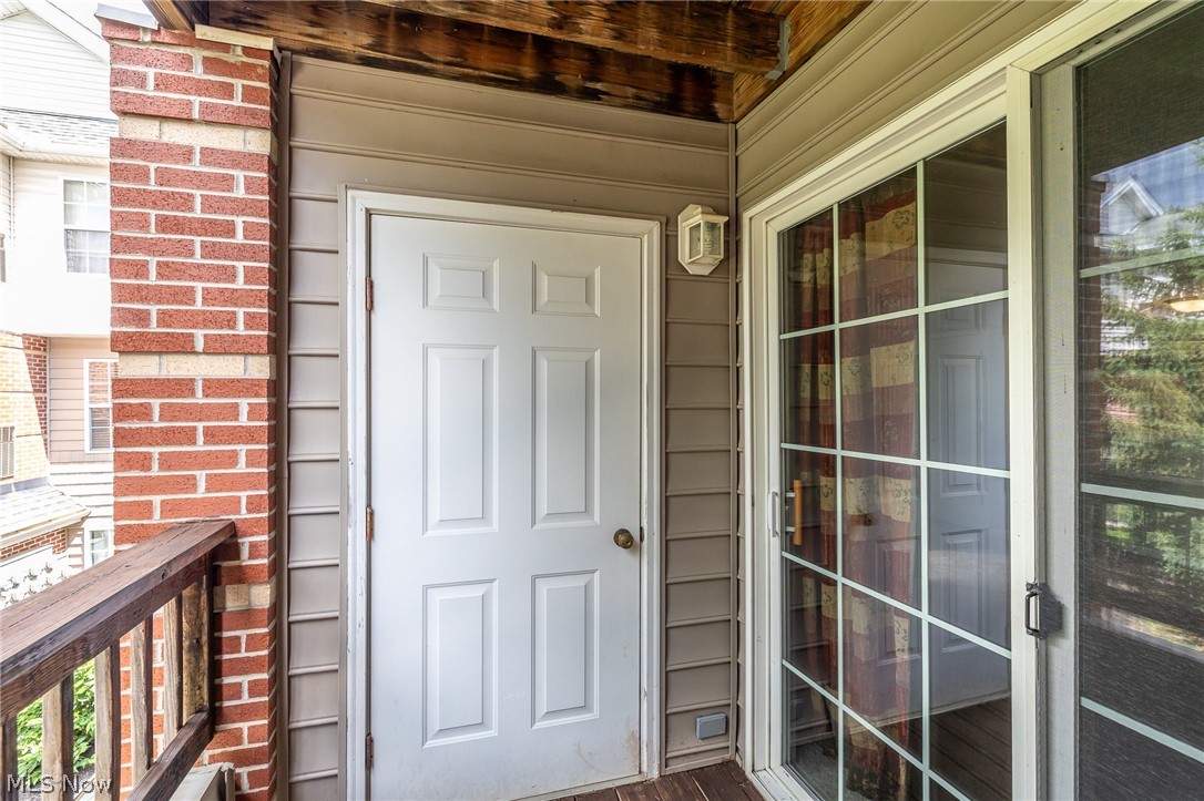 23004 Chandlers Lane Olmsted Falls OH 44138