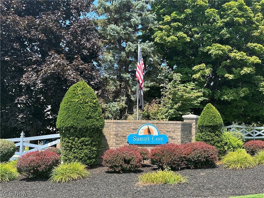 63 Sunset Cove Circle Eastlake OH 44095