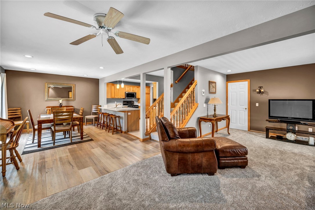 63 Sunset Cove Circle Eastlake OH 44095