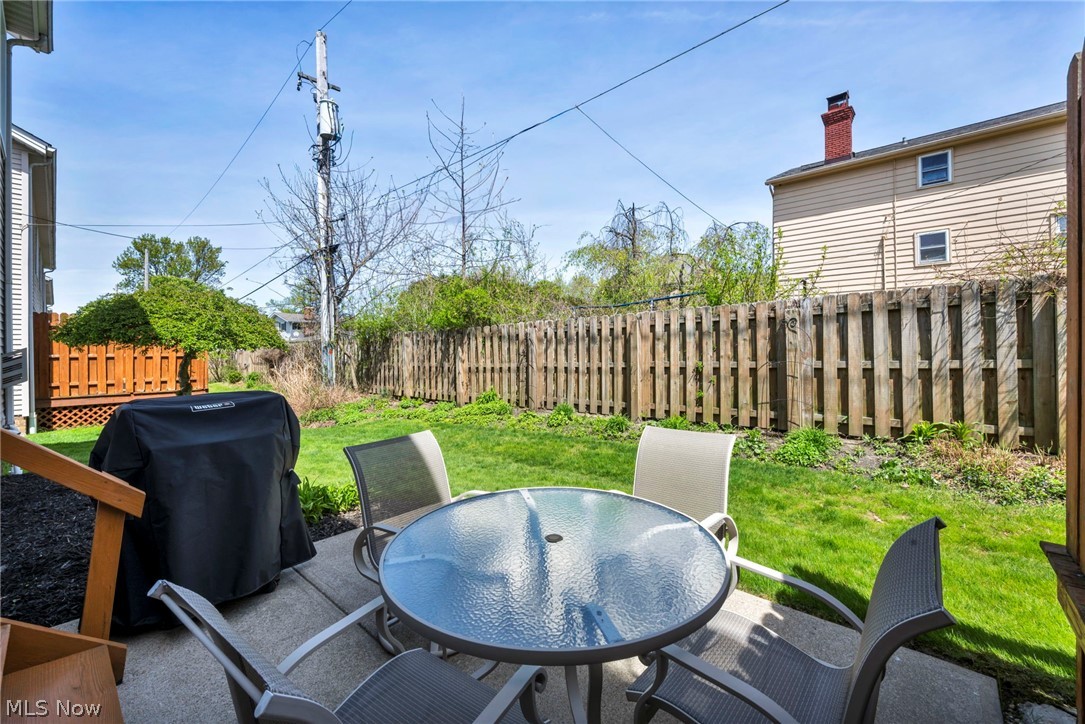 63 Sunset Cove Circle Eastlake OH 44095