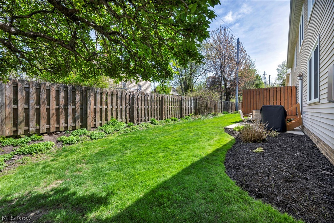 63 Sunset Cove Circle Eastlake OH 44095
