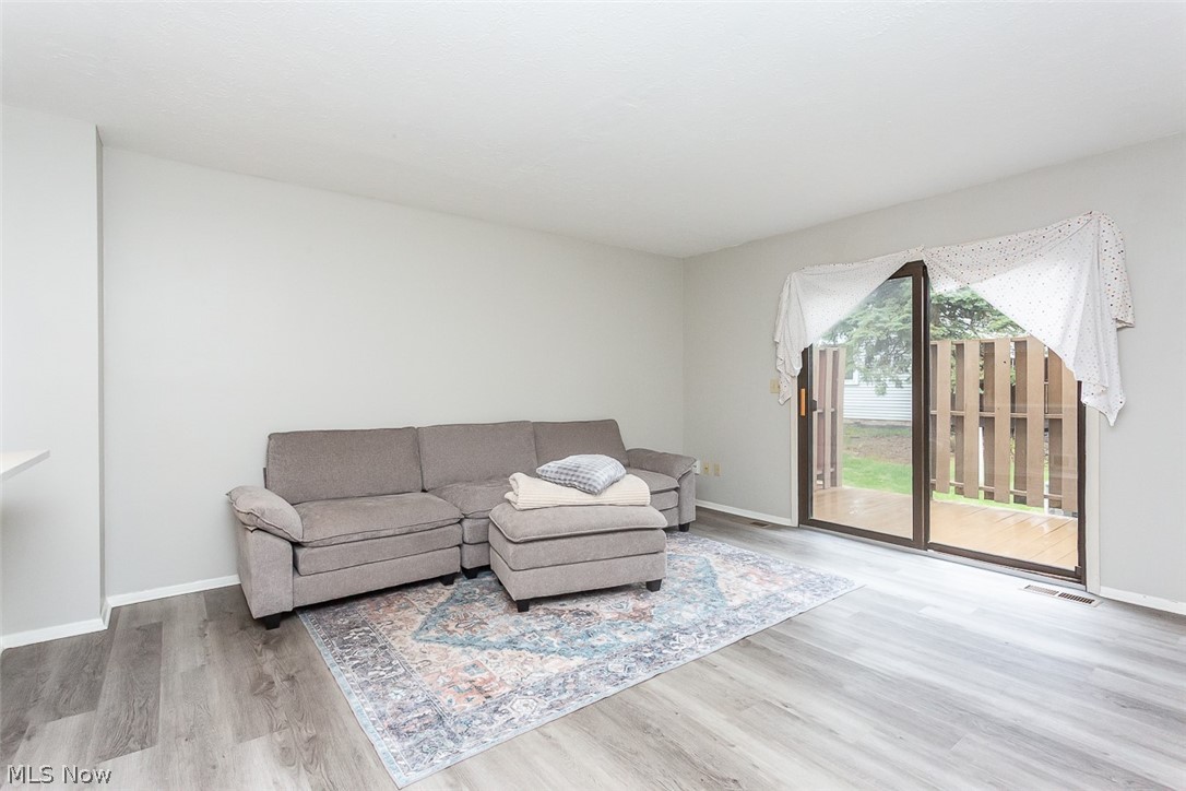 5587 Suncrest Court Parma OH 44134