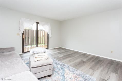 5587 Suncrest Court Parma OH 44134
