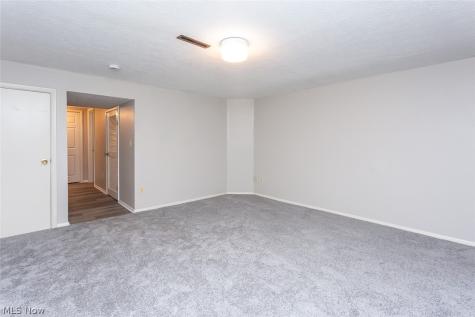 5587 Suncrest Court Parma OH 44134
