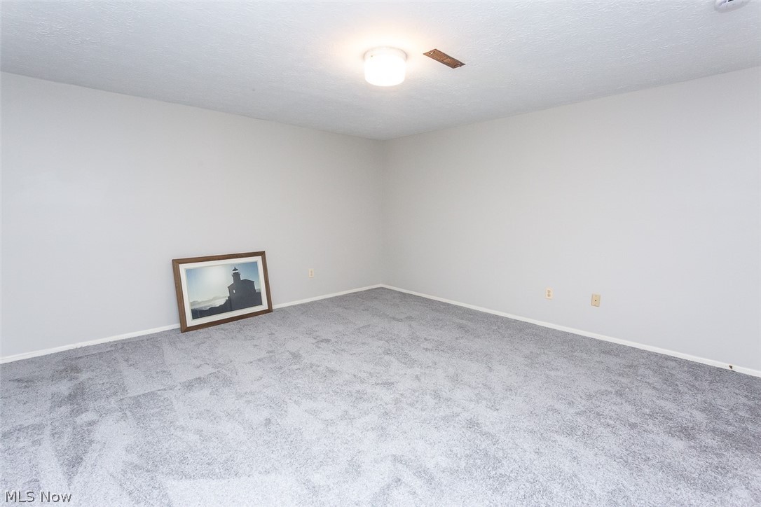 5587 Suncrest Court Parma OH 44134