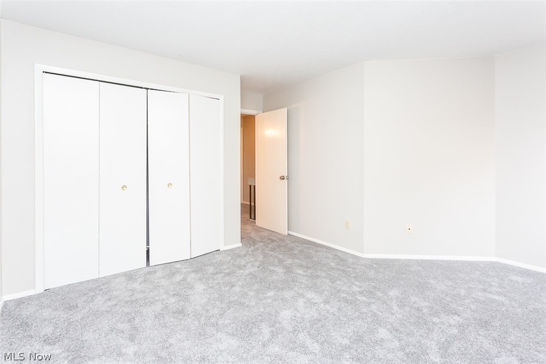 5587 Suncrest Court Parma OH 44134