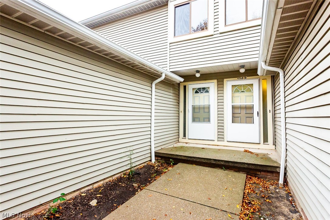 5587 Suncrest Court Parma OH 44134