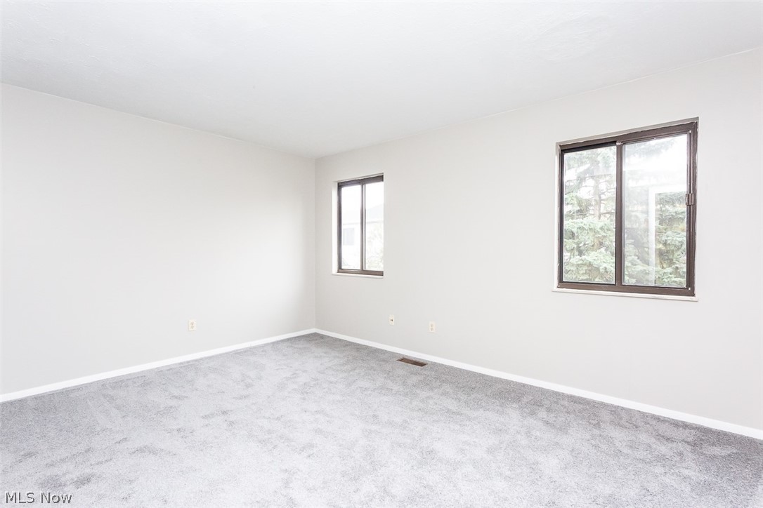 5587 Suncrest Court Parma OH 44134