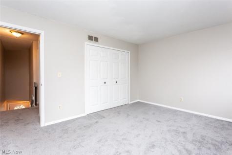 5587 Suncrest Court Parma OH 44134
