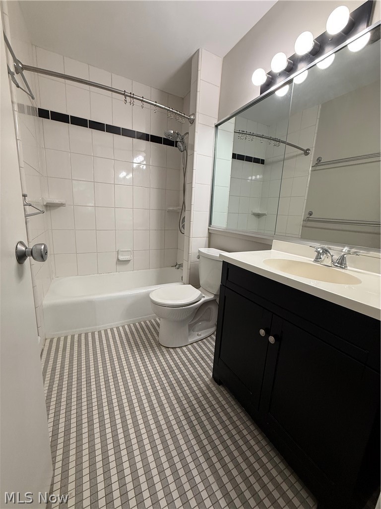 12700 Lake Avenue Lakewood OH 44107