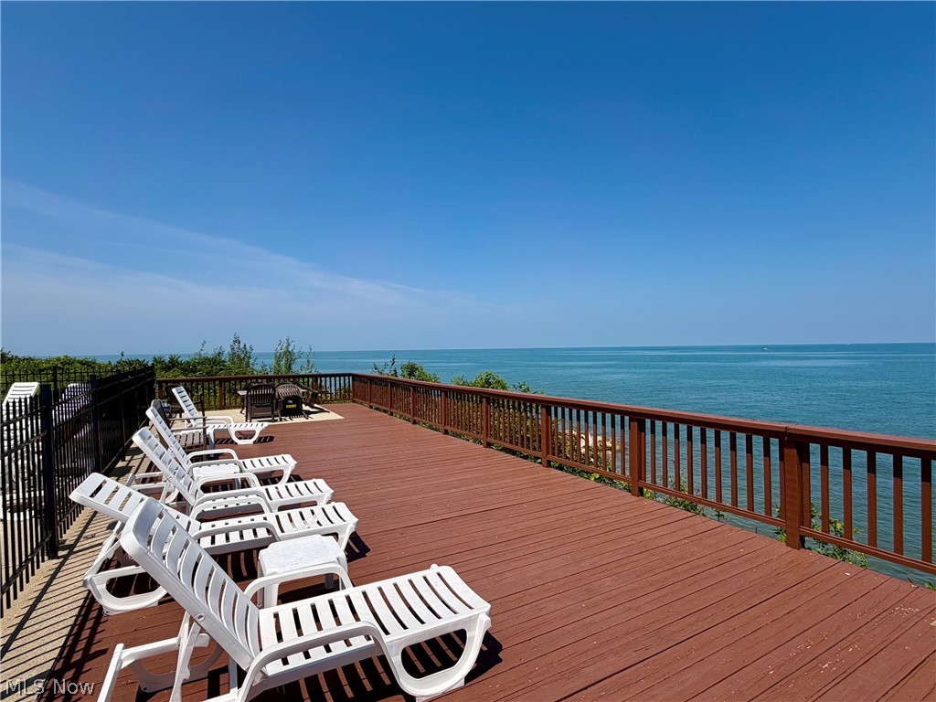 5753 Lake Road E Geneva OH 44041
