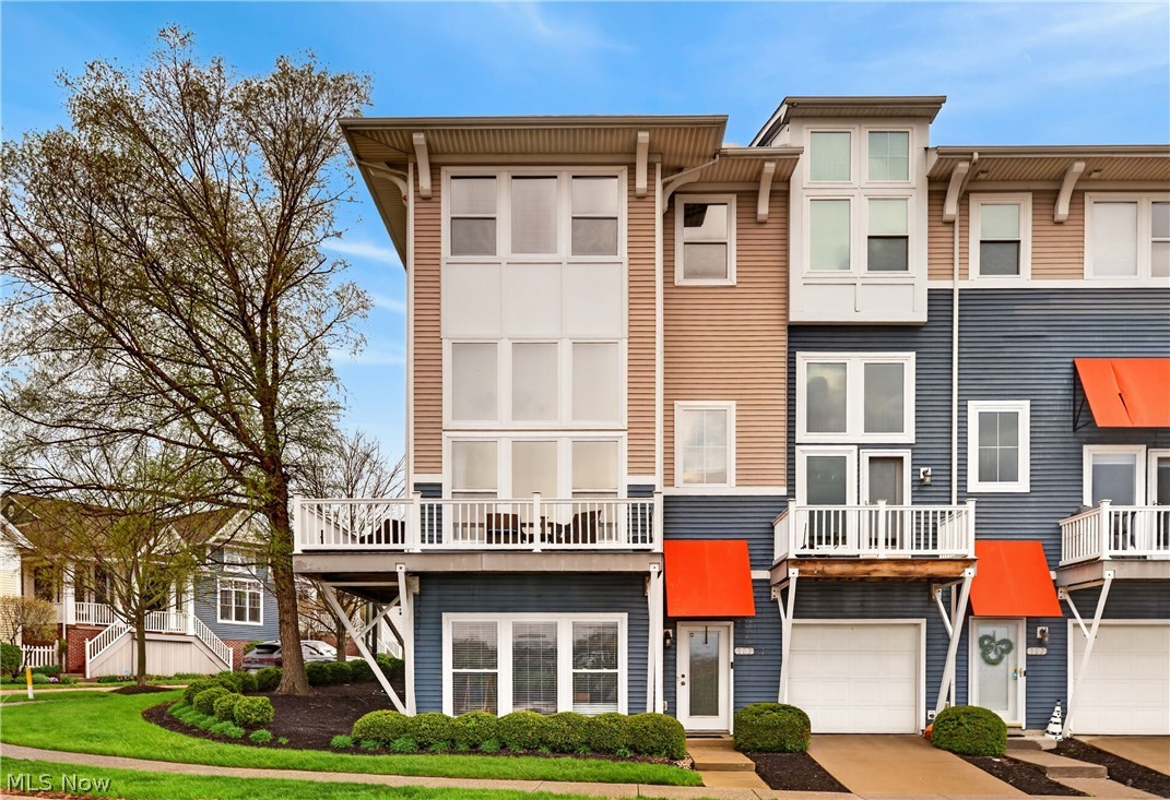 303 Arizona Avenue Lorain OH 44052