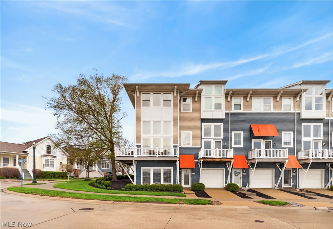 303 Arizona Avenue Lorain OH 44052