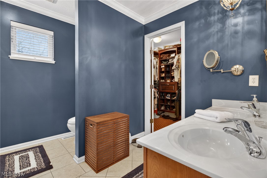 303 Arizona Avenue Lorain OH 44052