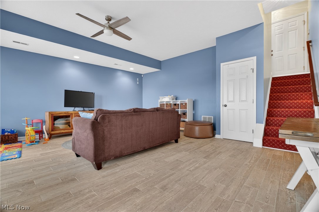 303 Arizona Avenue Lorain OH 44052