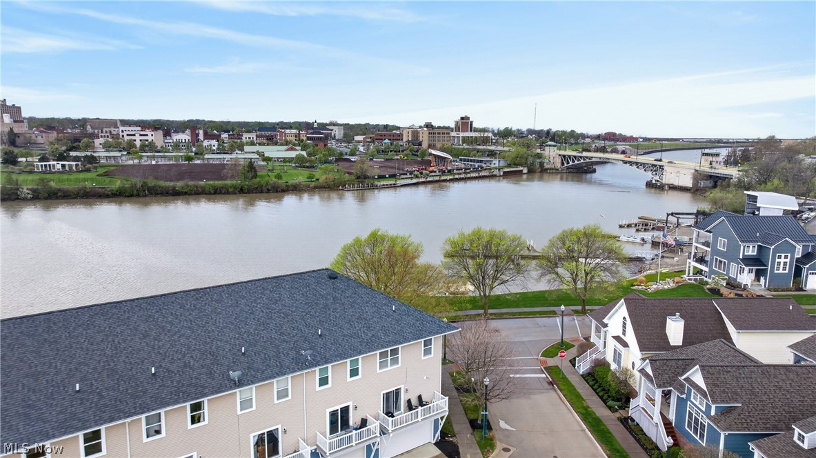 303 Arizona Avenue Lorain OH 44052