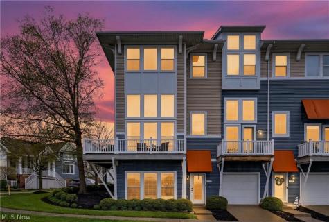 303 Arizona Avenue Lorain OH 44052