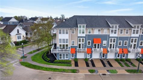 303 Arizona Avenue Lorain OH 44052