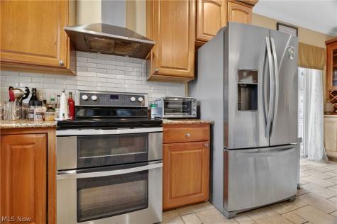 303 Arizona Avenue Lorain OH 44052