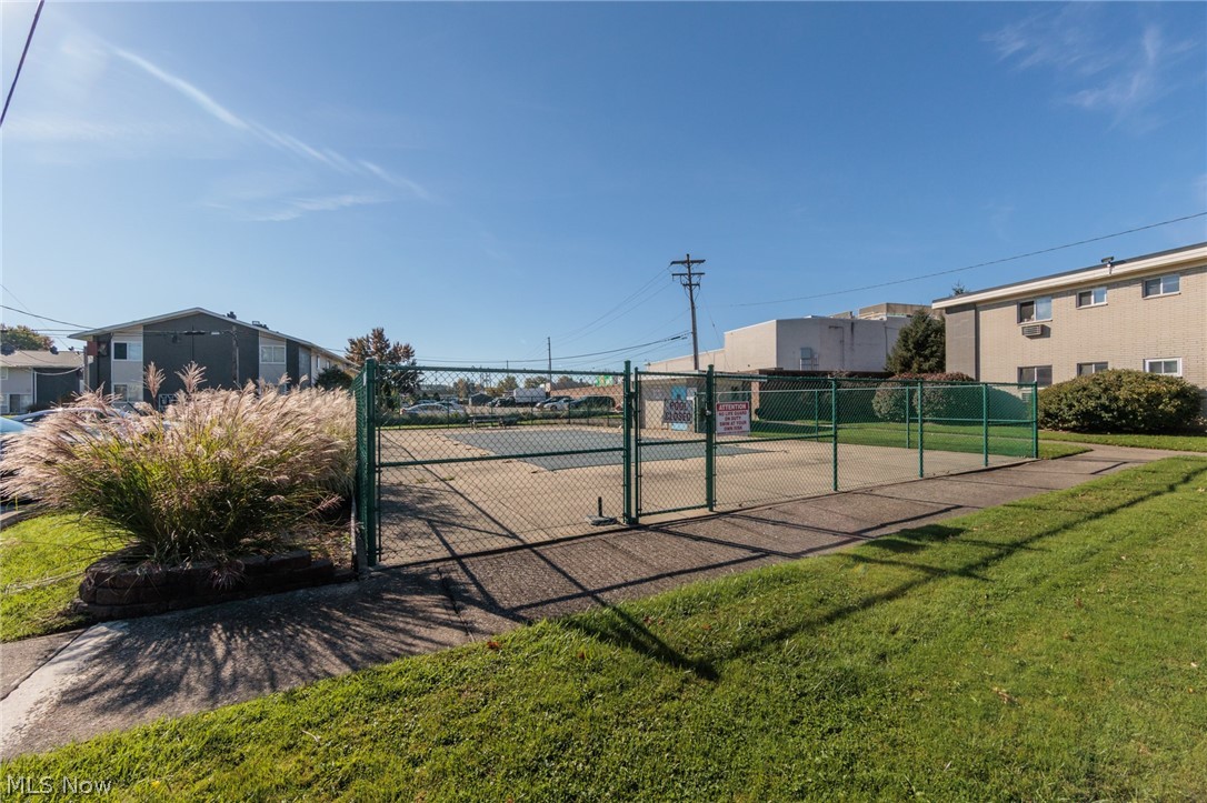 1384 Golden Gate Boulevard Mayfield Heights OH 44124