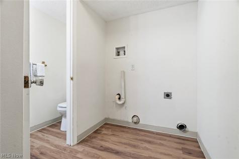 13622 Oakbrook Drive North Royalton OH 44133