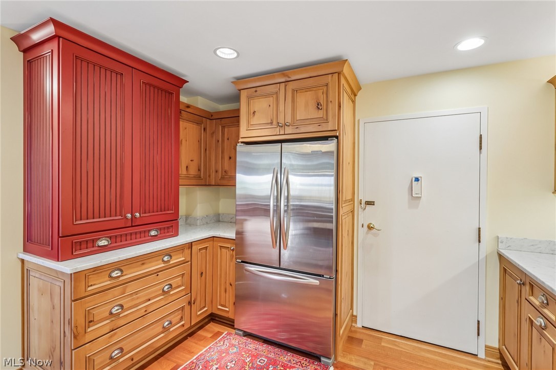 275 N Portage Path Akron OH 44303